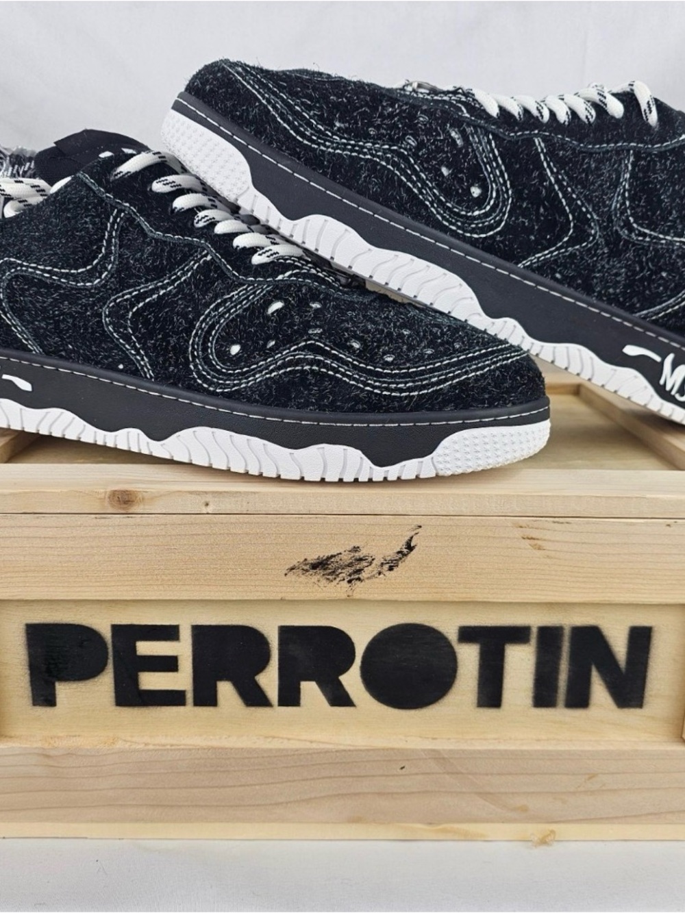 MSCHF size 4 super normal Perrotin limited edition Low-Top Sneaker - black suede
